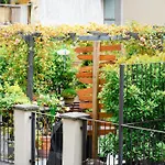 Maison Dante - Smart Stays